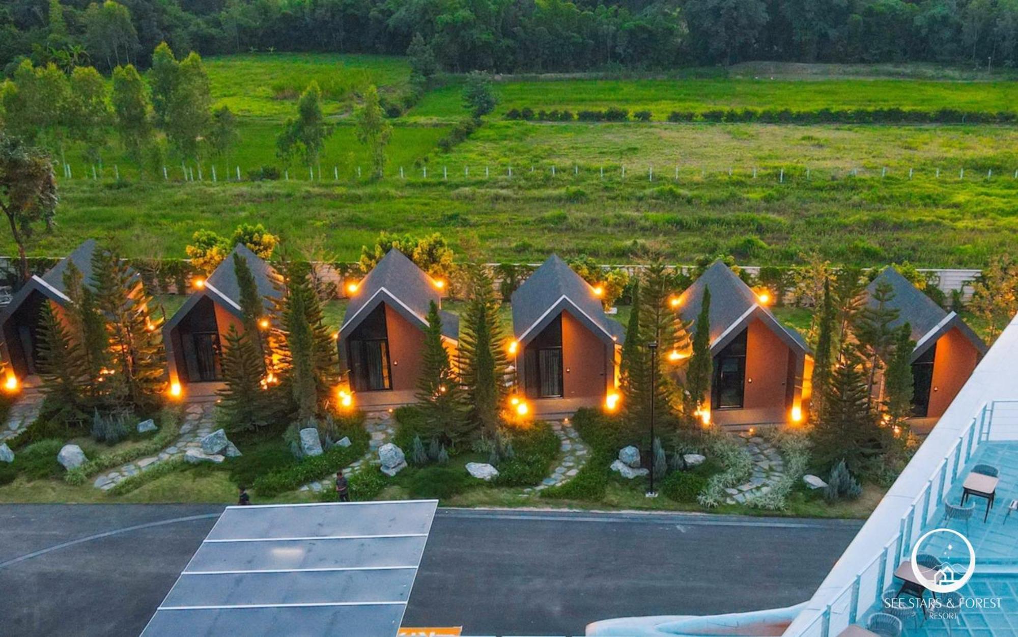 See Stars & Forest Resort Amphoe Sawang Daen Din Εξωτερικό φωτογραφία
